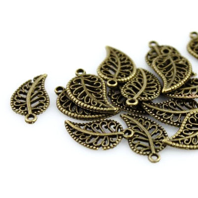 Leaf Charm - Antique Bronze - Craft De Ville - Craft de Ville