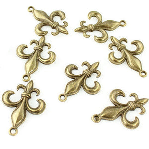 Fleur de Lis Pendant - Antique Bronze - Craft De Ville - Craft de Ville