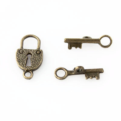 Lock and Key Toggle Clasp - Antique Bronze - Craft De Ville - Craft de Ville