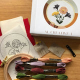 Kit de broderie Fleurs sauvages en fleur - MCreativeJ