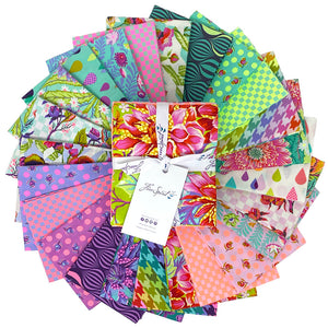 PRÉCOMMANDE OCTOBRE - Tula Pink - Untamed - Fat Quarter Bundle