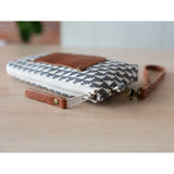 Yarrow Wristlet + Pouch - Noodlehead Bag Pattern